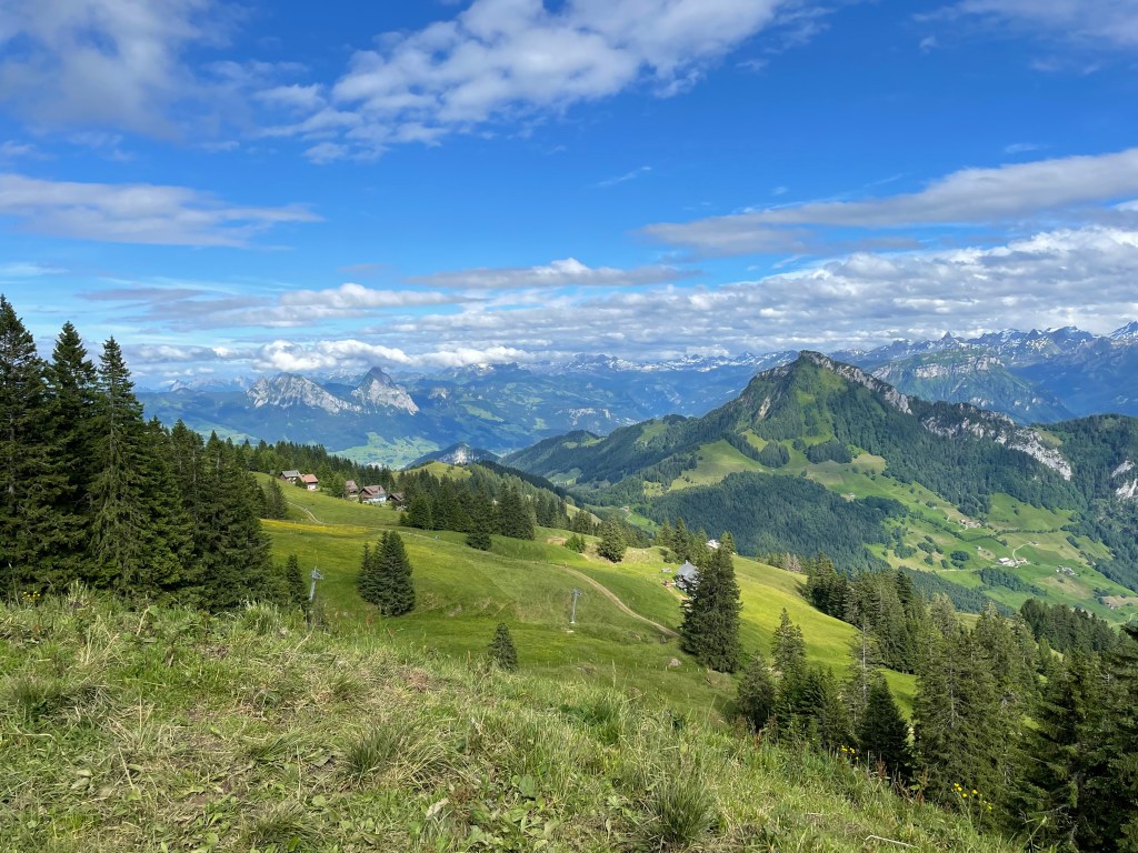 Rigi Mountain Hiking Guide: The Ultimate Switzerland Alpine&nbsp;Adventure